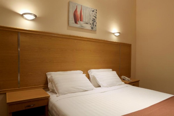 Snood Al Azizyh Hotel image 22